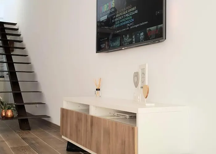 Der Ort Des Lichts By Interhome 埃斯特波纳