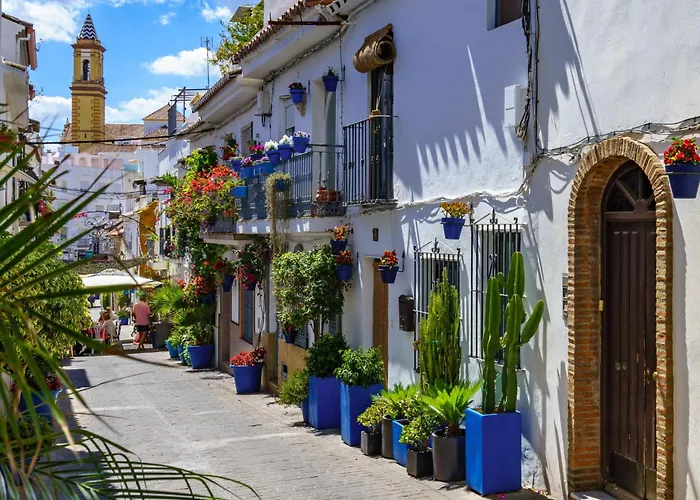 Der Ort Des Lichts By Interhome Daire Estepona